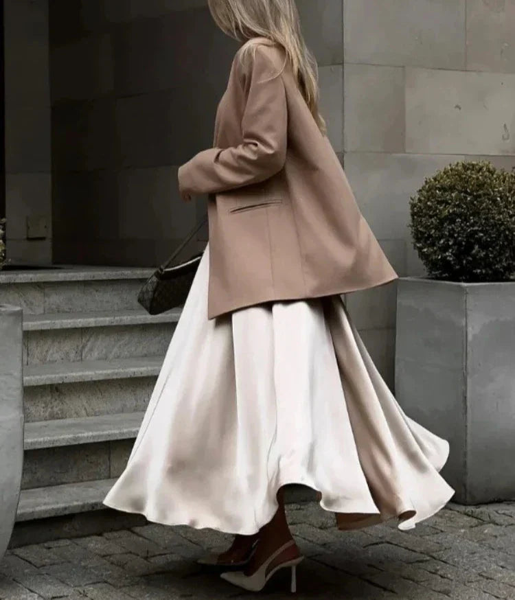 Sawyer חצאית סאטן